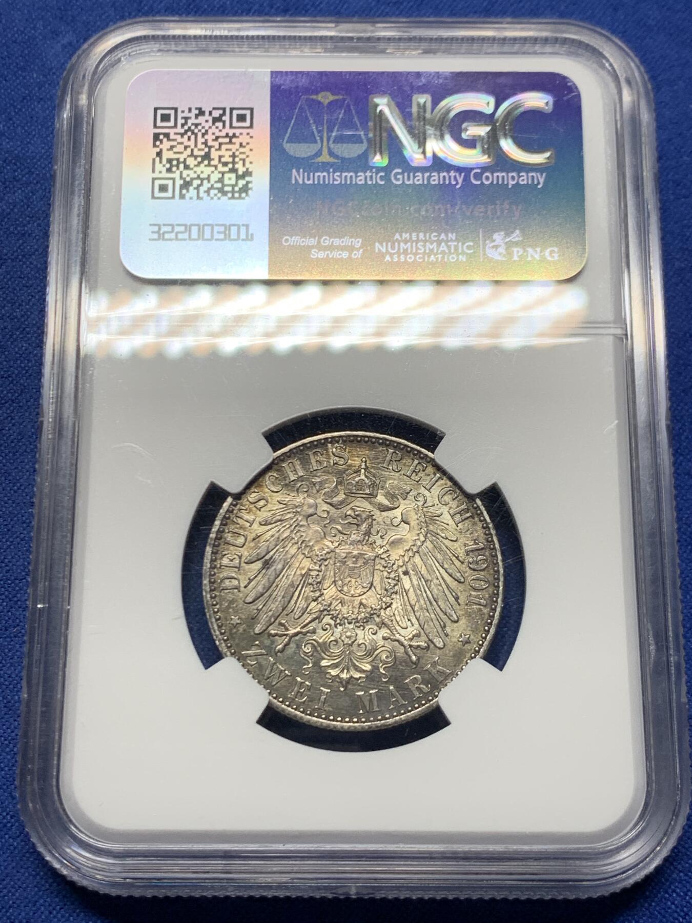 《竞宝斋》第457场 周日，周一，周二   3场连拍 （全场包邮）欢迎送拍 NGC MS62 德国1901年普鲁士建国纪念2马克银币 黑彩包浆 比同分数白币好看很多