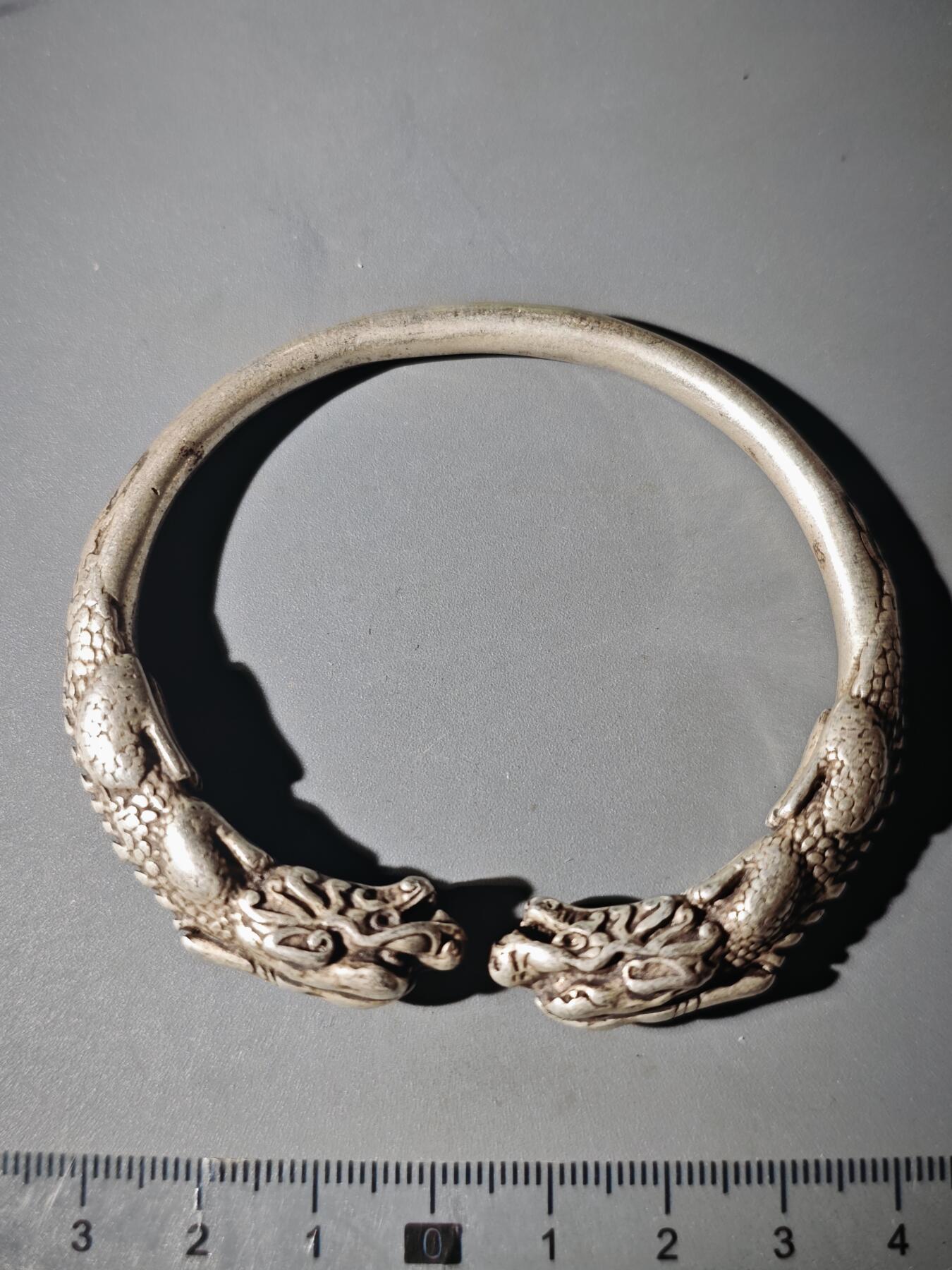 106期回流戒指饰品杂件纪念章丝路钱币专场 少数民族地区饰品