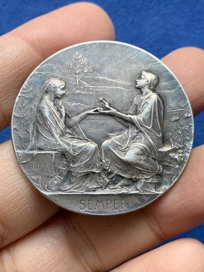 《竞宝斋》第458场 周日，周一，周二   3场连拍 （全场包邮）欢迎送拍 - 法国O.Roty“永恒的爱”婚礼纪念银章，31.8g，41.3mm，丰饶角边铭