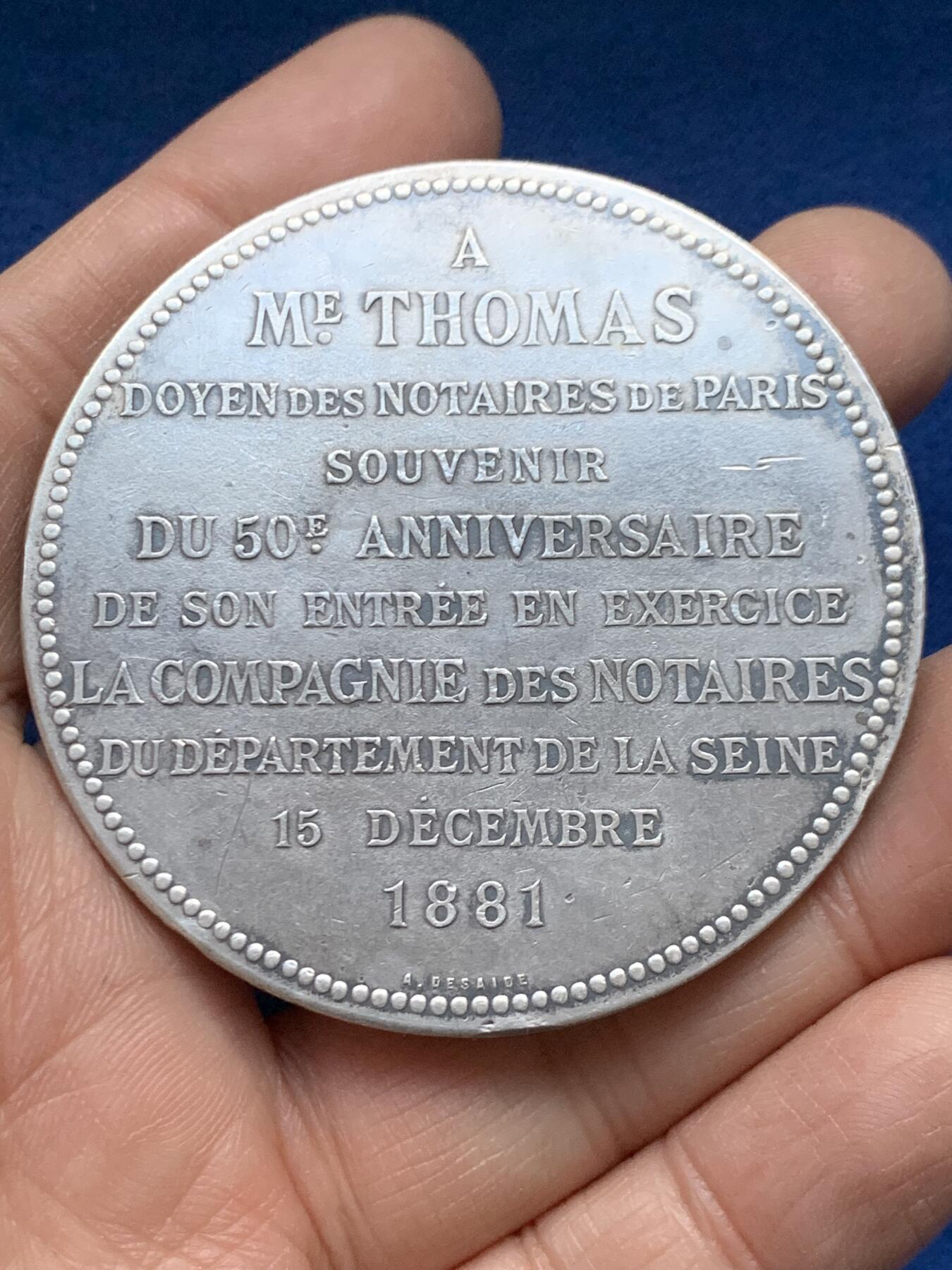 《竞宝斋》第458场 周日，周一，周二   3场连拍 （全场包邮）欢迎送拍 法国巴黎公证人银章，公证处处长托马斯肖像，84.4g，58.6mm，丰饶角边铭