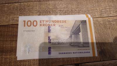 【新年七拍】世界钱币～微拍第228期暨2026年第7期  中小单价原刀卖剩号码精选部分 - 新版丹麦100克朗 全新绝品尾号626