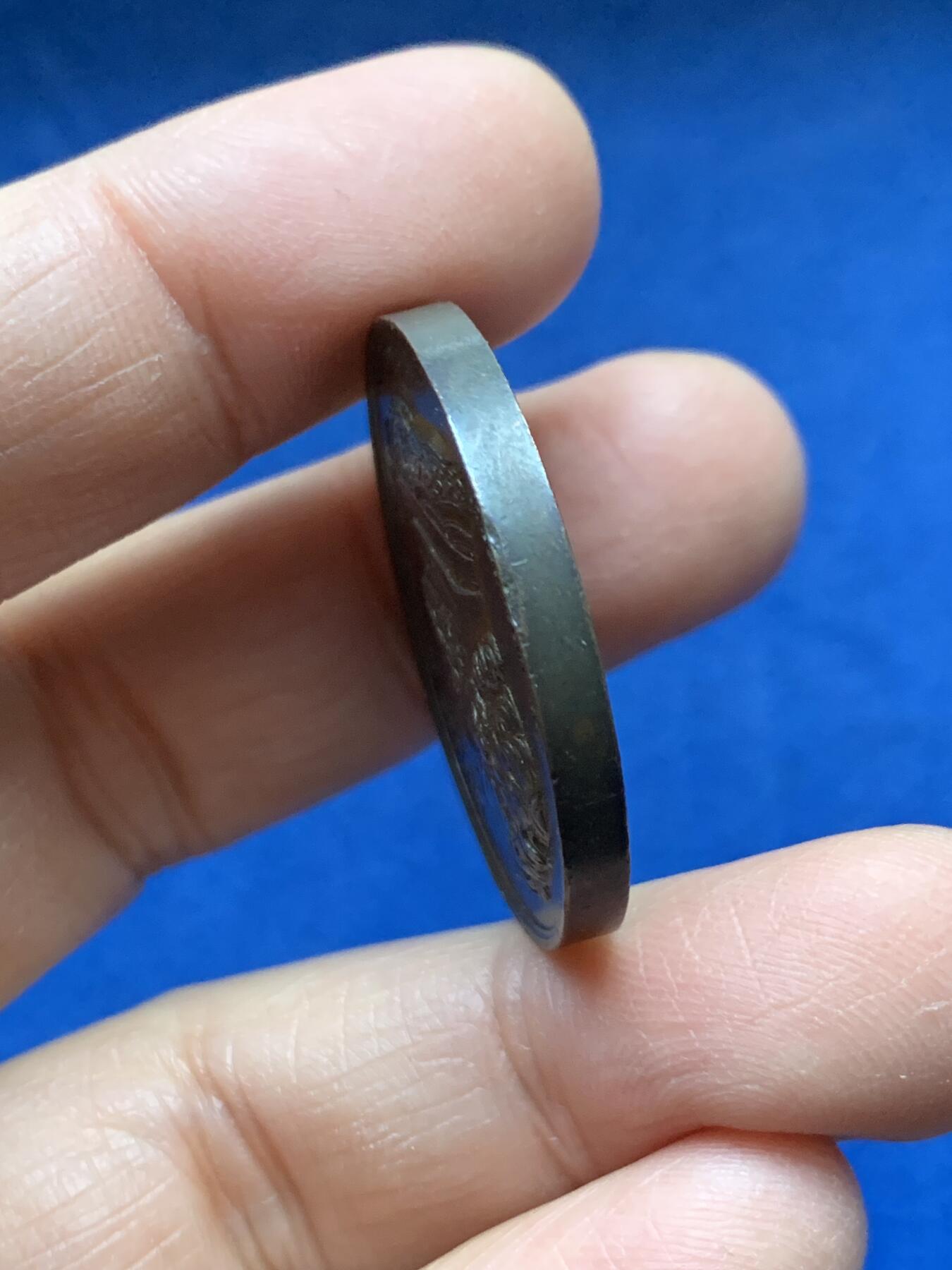 《竞宝斋》第458场 周日，周一，周二   3场连拍 （全场包邮）欢迎送拍 法国路易十八于1817年修复亨利四世雕像纪念铜章，20.89g，32.4mm，1841年以前铜质无边铭