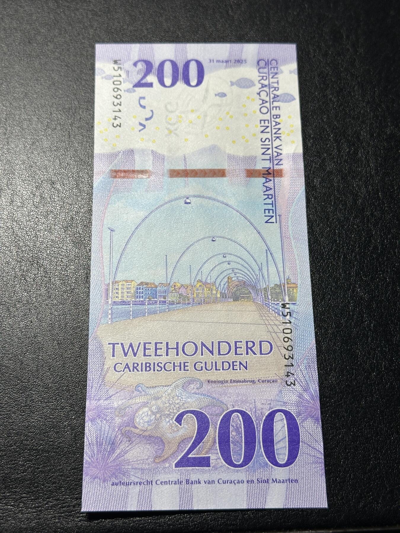 《外钞收藏家》第六百零二期（精品场）（本平台长期征集拍品、欢迎藏友们联系合作）