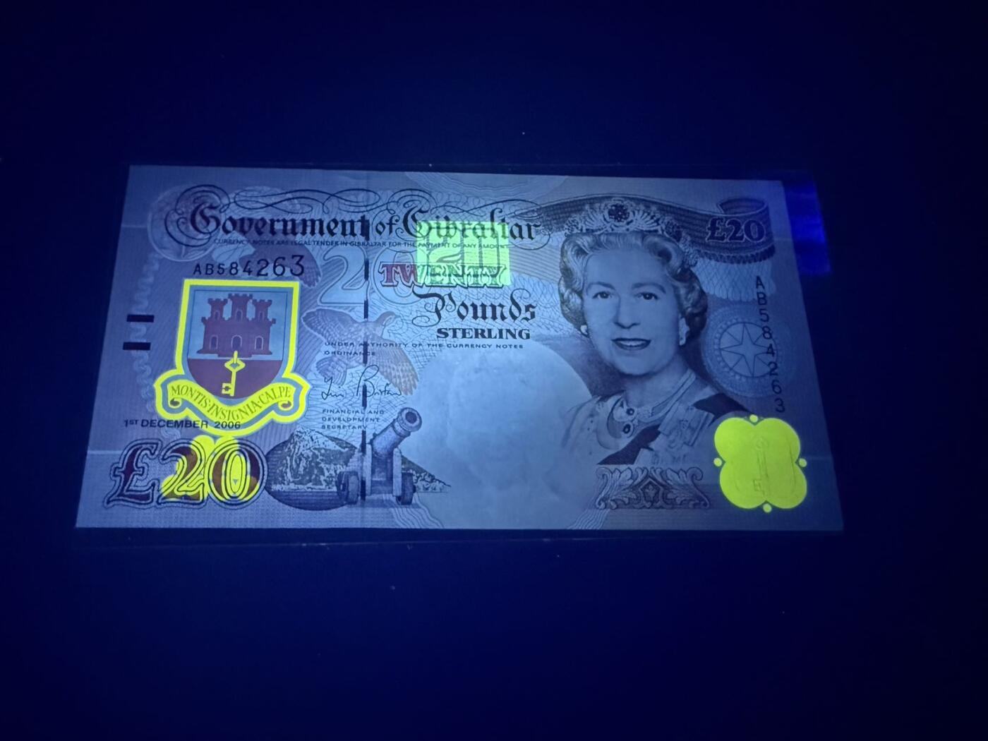 【炜奕收藏】，第五十七期，英联邦女王专场