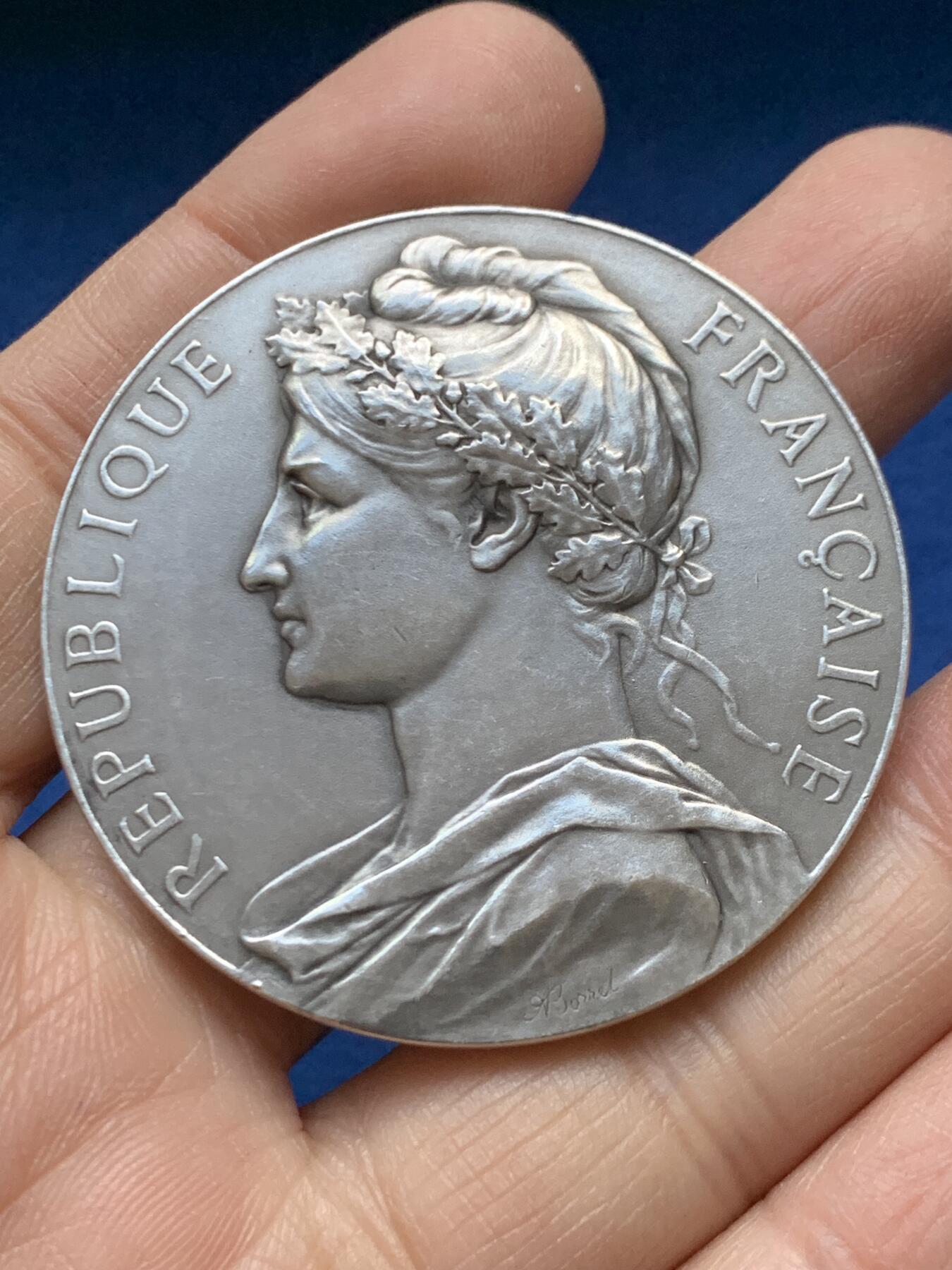 《竞宝斋》第458场 周日，周一，周二   3场连拍 （全场包邮）欢迎送拍 法国工商业部银章，62.6g，49.2mm，丰饶角边铭