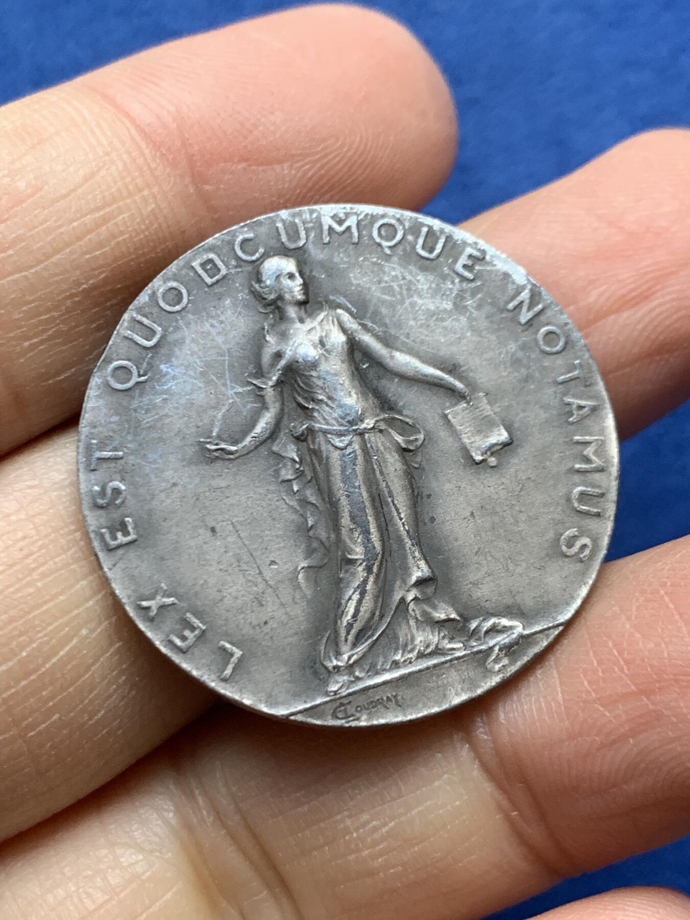 《竞宝斋》第458场 周日，周一，周二   3场连拍 （全场包邮）欢迎送拍 法国公证人银质代币，14.50g，31.5mm，丰饶角1argent边铭