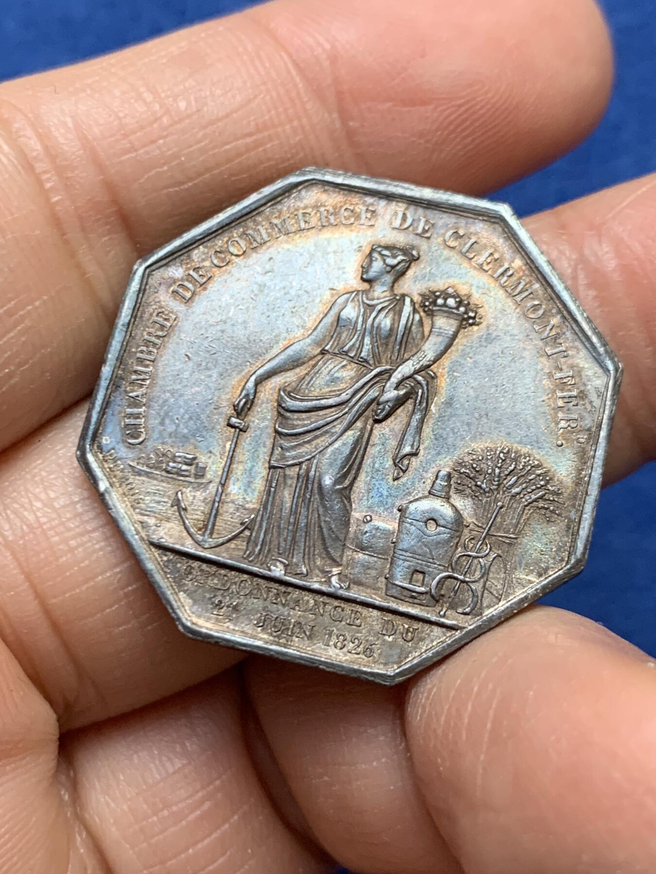 《竞宝斋》第458场 周日，周一，周二   3场连拍 （全场包邮）欢迎送拍 法国八角银质代币，路易·菲利普一世头像克莱蒙-费朗商会，11.88g，30.7mm，油灯边铭