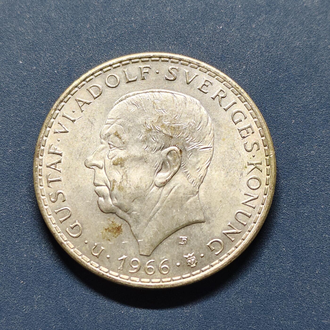 【全场包邮】纯粹捡漏拍495场-持续更新中 瑞典1966年5克朗宪法100周年纪念银币【34毫米18克，纯银价约272元（按20元银价折算）】