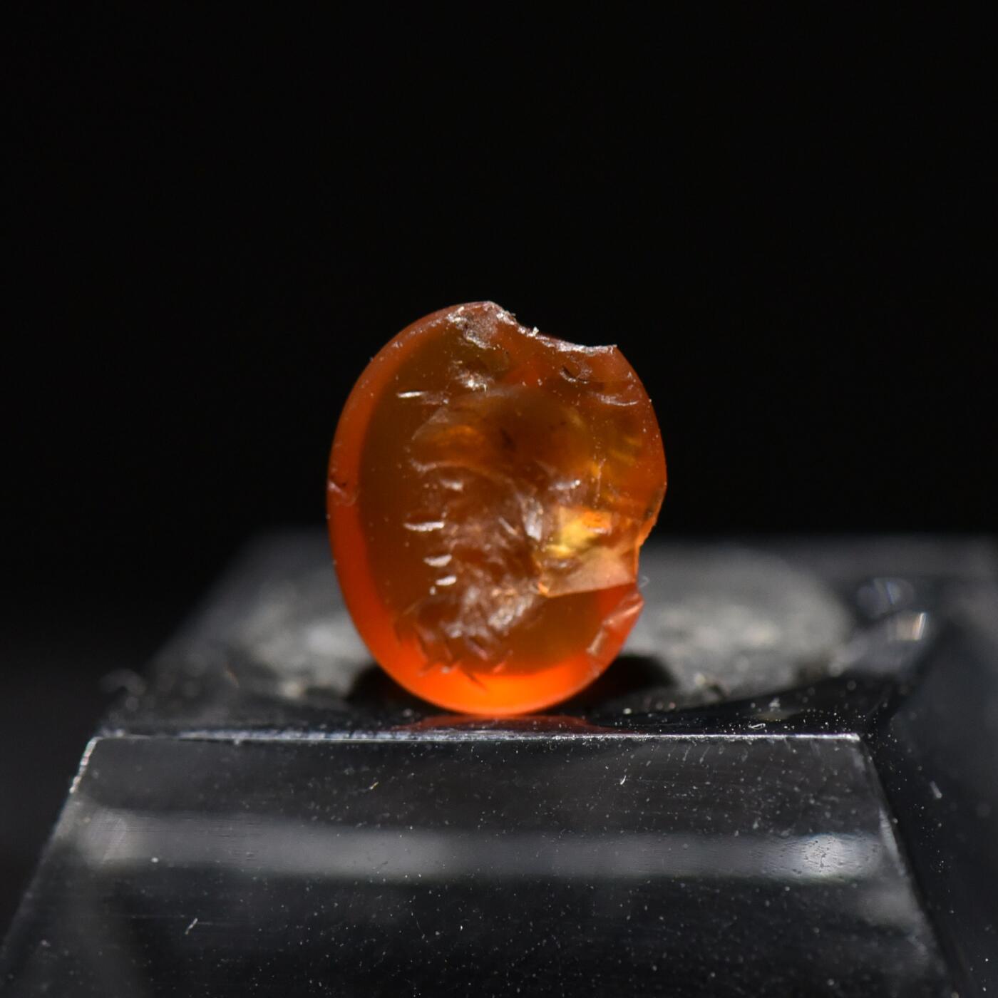 【良泉】【春节前最后一场】2月5日晚19.30点开拍！208组，本场结束后预存钱币的朋友请告知，将连同本场拍品一起邮寄，预祝诸位春节愉快！ 公元 1–3 世纪【古罗马】橙色玛瑙，萨提尔（Satyr）题材，微雕戒面印章