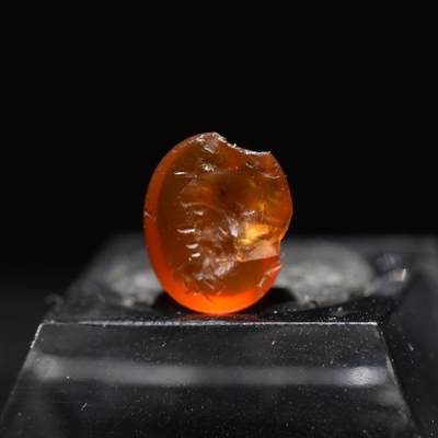 【良泉】【春节前最后一场】2月5日晚19.30点开拍！208组，本场结束后预存钱币的朋友请告知，将连同本场拍品一起邮寄，预祝诸位春节愉快！ - 公元 1–3 世纪【古罗马】橙色玛瑙，萨提尔（Satyr）题材，微雕戒面印章