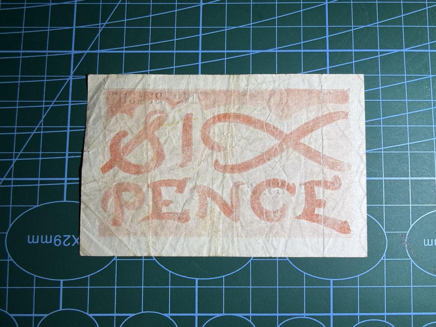 【炜奕收藏】，第五十七期，英联邦女王专场 1941-1942年泽西岛6便士，品相如图