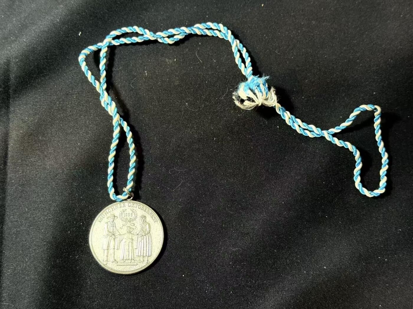 罗岚⭐爱藏⭐甄选专拍第四场-分享拍场赚佣（实体经营） 联邦德国1996莫尼黑啤酒节Oktoberfest-Medaille纪念章 可做挂件题材很有趣