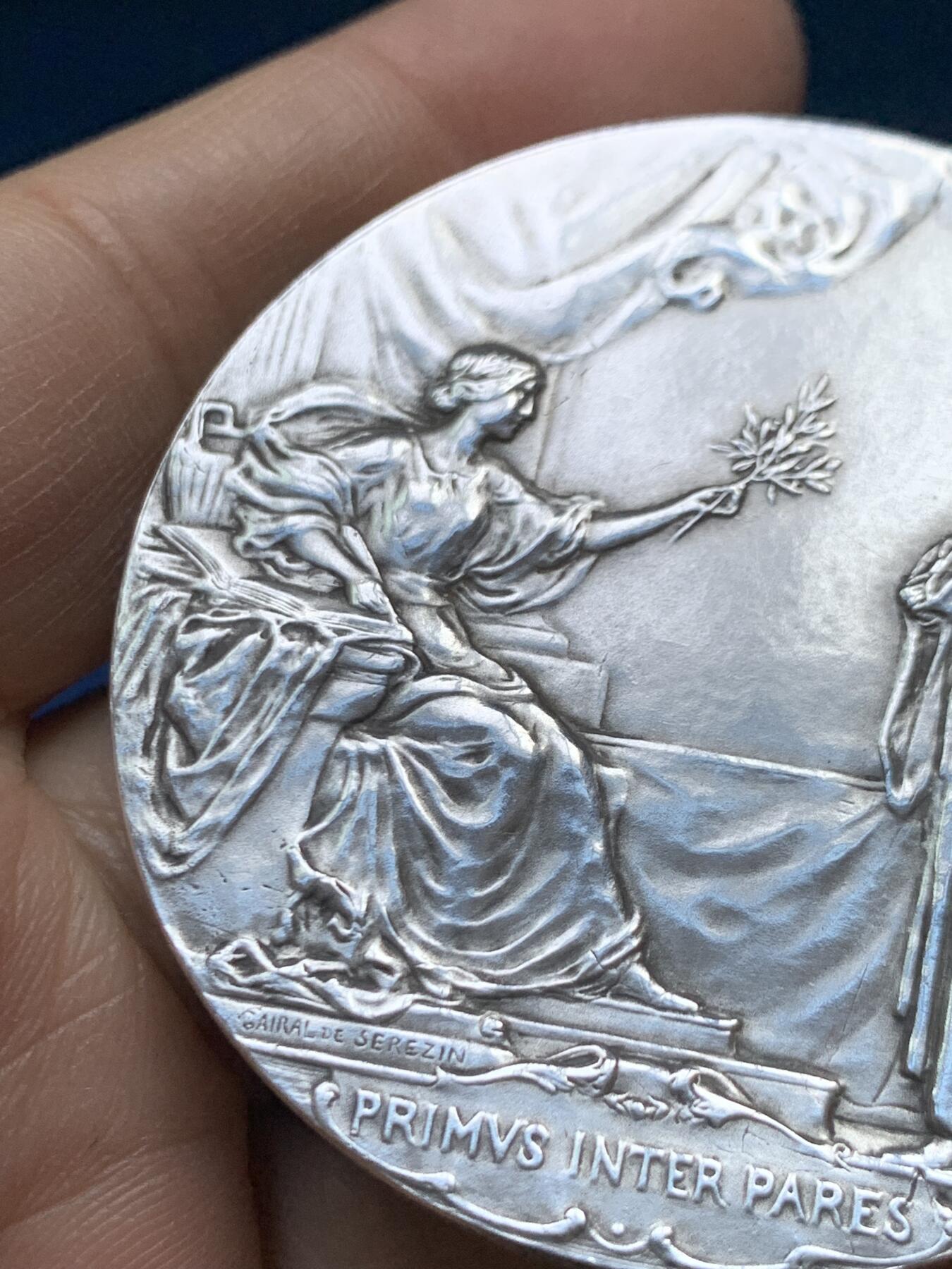 《竞宝斋》第458场 周日，周一，周二   3场连拍 （全场包邮）欢迎送拍 法国里昂律师协会银章，80.00g，54.3mm，丰饶角1argent边铭