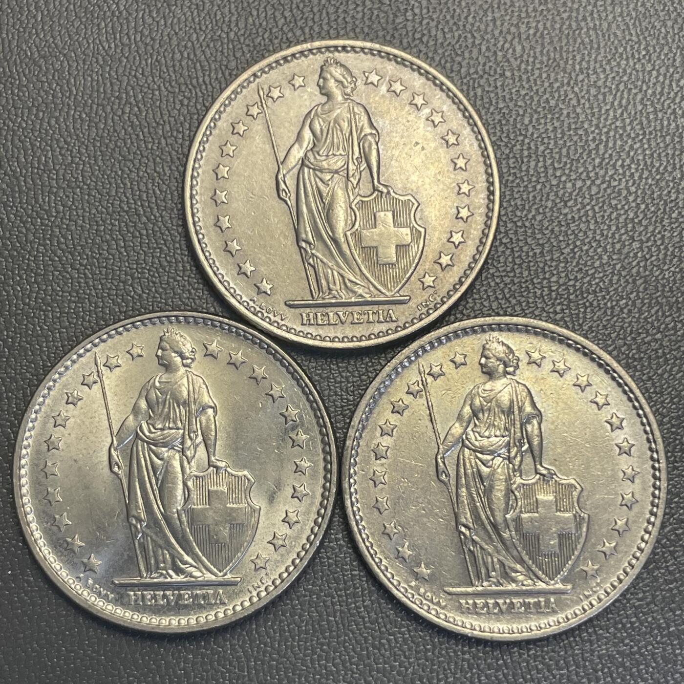 回流0119 瑞士1968、69、70年2法郎三枚