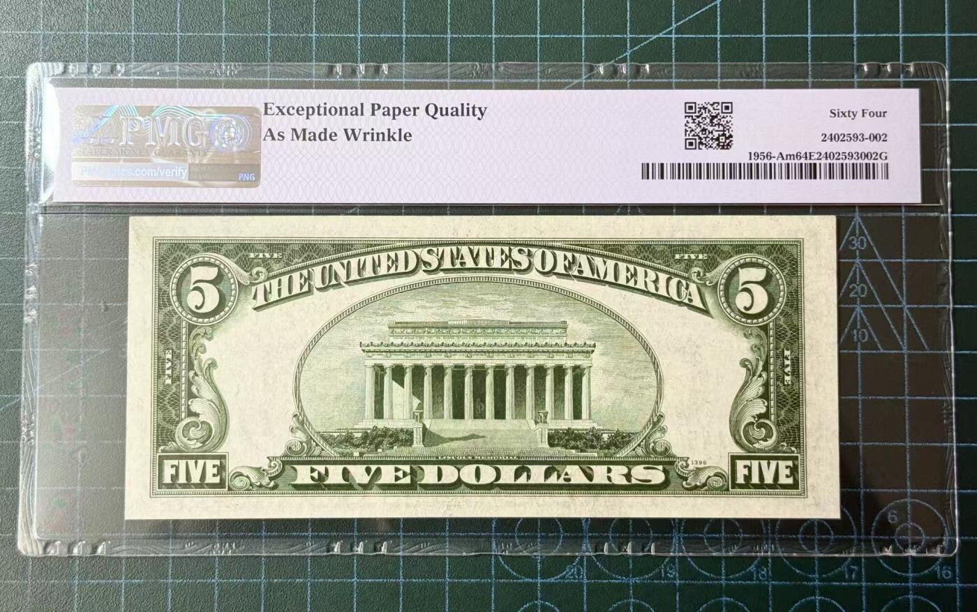 《外钞收藏家》第六百零二期（精品场）（本平台长期征集拍品、欢迎藏友们联系合作） 波士顿联储1934年正版5美元 唯一美国国旗标签 PMG64E