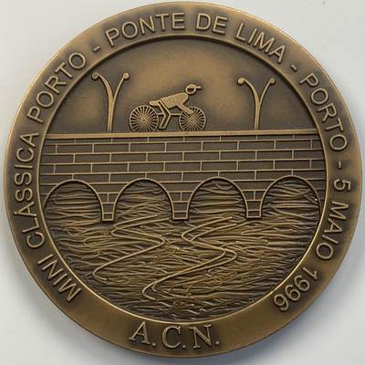 掌中浮雕-藏着的欧洲第049场 - 1996年葡萄牙波尔图自行车大赛铜章，83mm，206g
