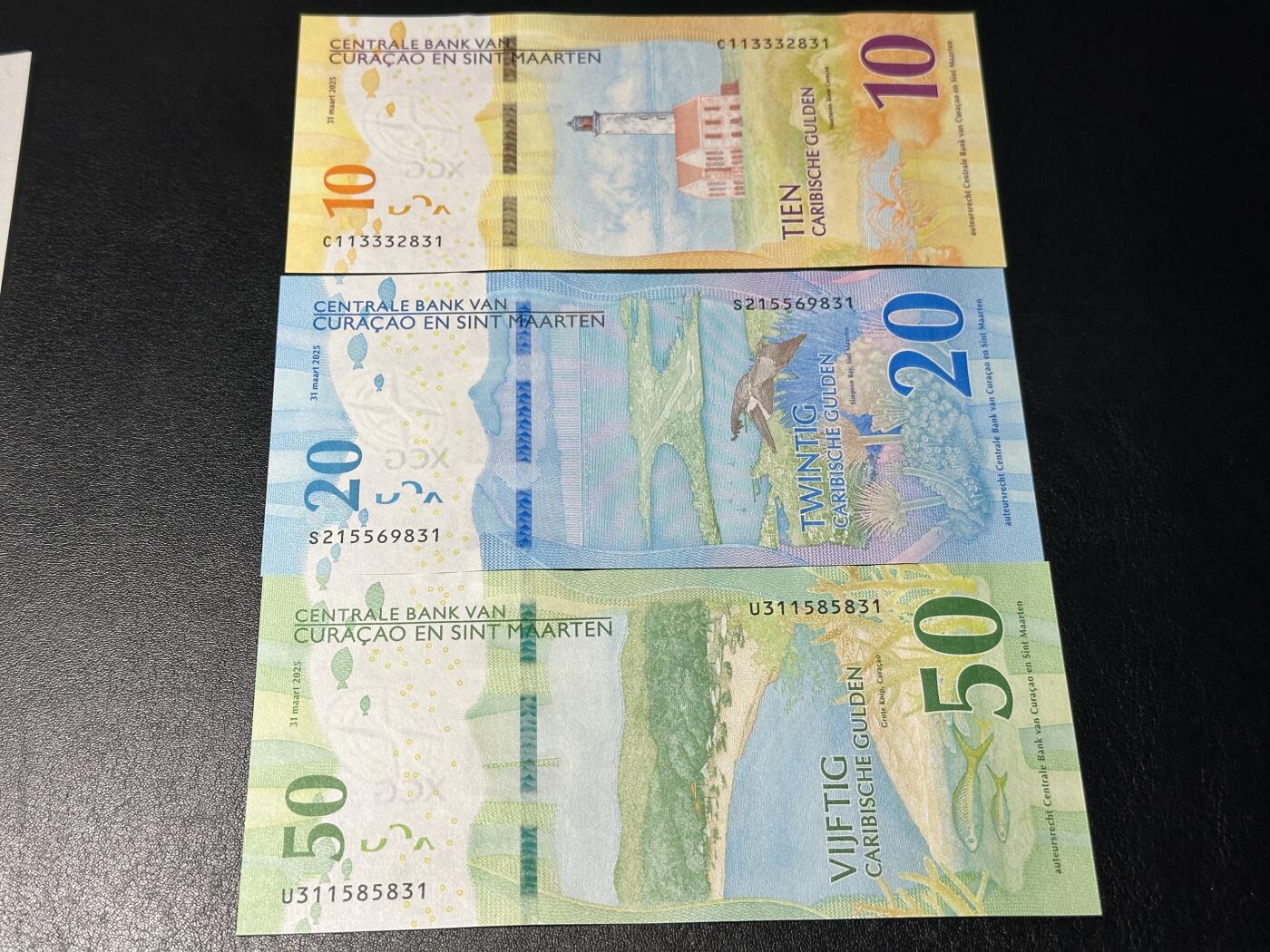 《外钞收藏家》第六百零二期（精品场）（本平台长期征集拍品、欢迎藏友们联系合作）