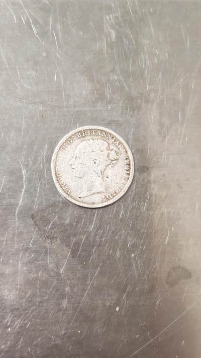 小银币 - 1883年英国3便士银币