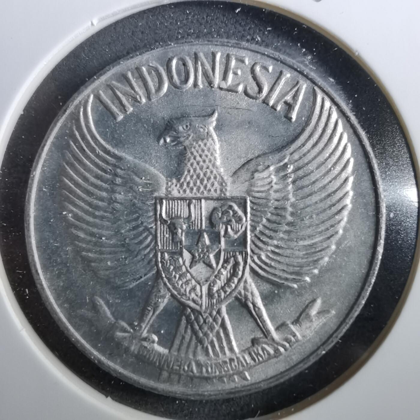 沼泽如烟--第960场 印度尼西亚1958年50分