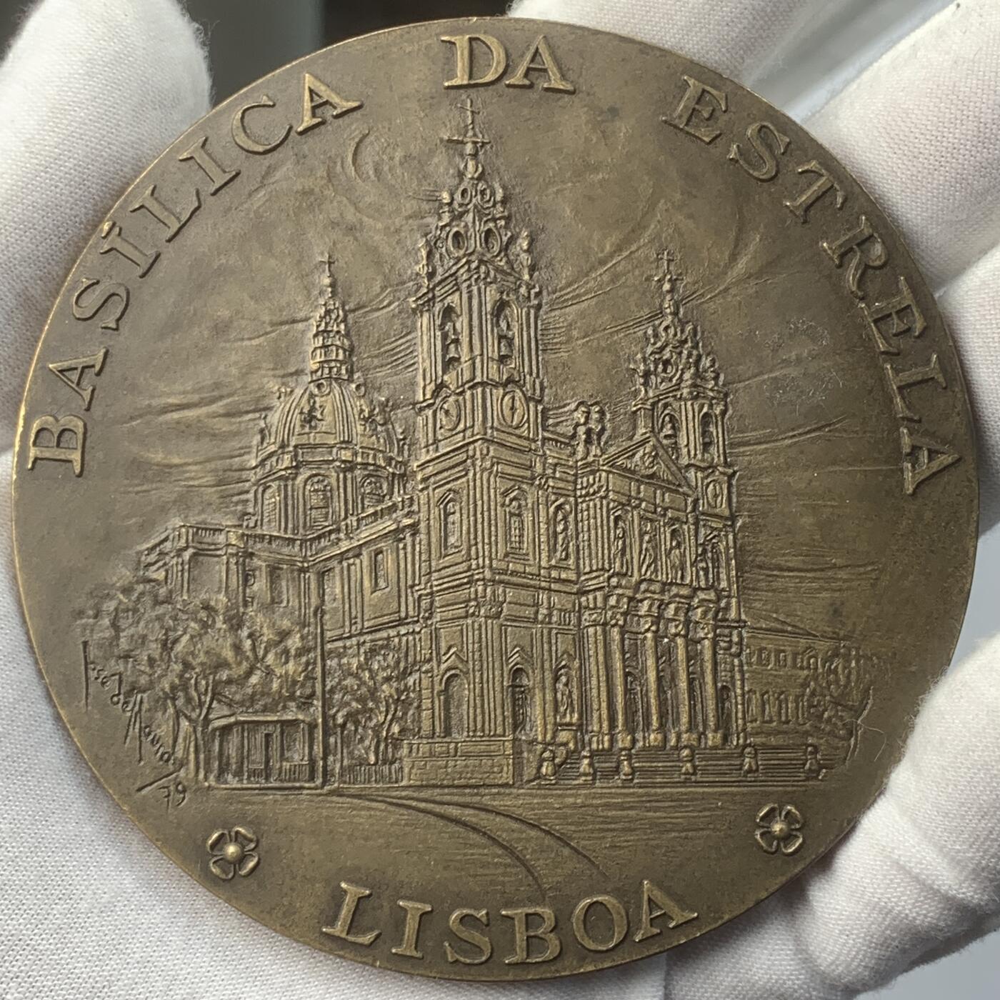 掌中浮雕-藏着的欧洲第049场 1979年葡萄牙女王玛丽一世200周年纪念铜章，90mm，255g