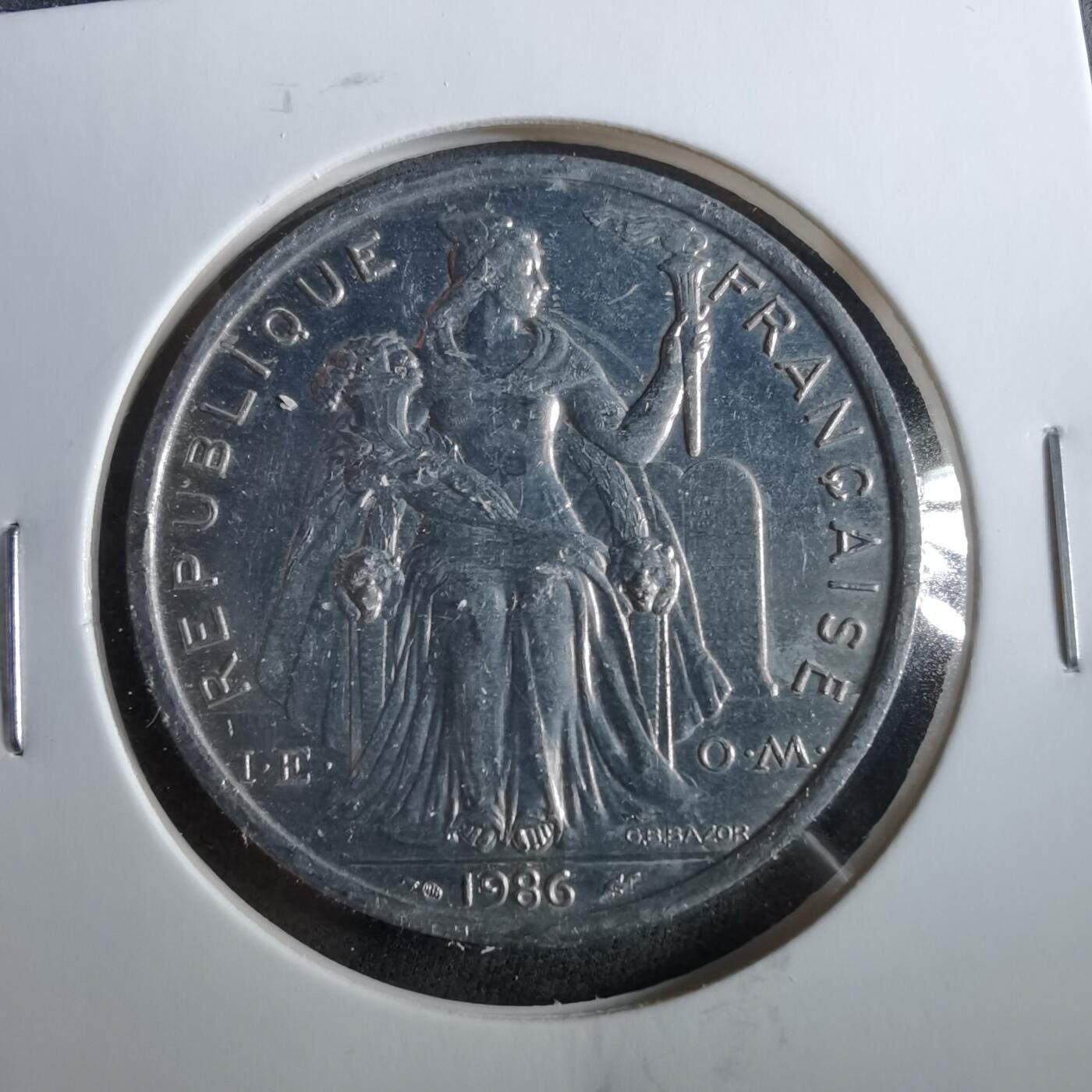 沼泽如烟--第960场 法属新喀里多尼亚1986年5法郎