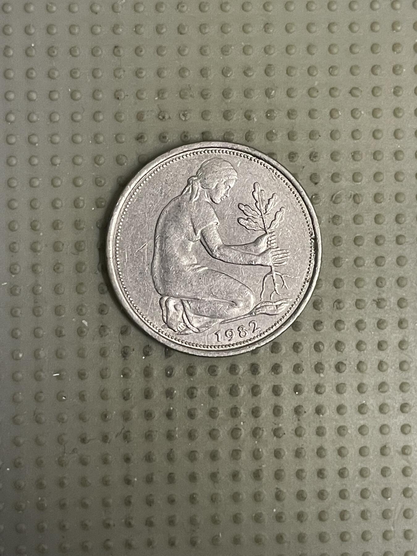 2026年第10场各国散币拍卖（总第160场）16.17两天外出，18号可以发货 德国1982年50芬尼