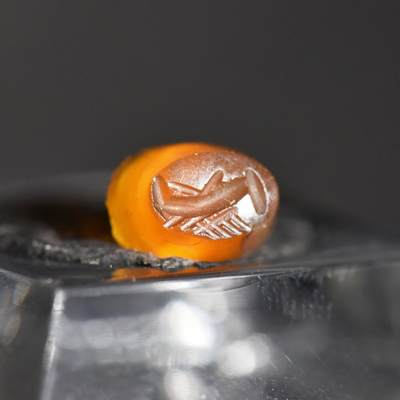 【良泉】【春节前最后一场】2月5日晚19.30点开拍！208组，本场结束后预存钱币的朋友请告知，将连同本场拍品一起邮寄，预祝诸位春节愉快！ - 公元 1–3 世纪【古罗马】双手相握（Dextrarum Iunctio）橙色玛瑙微雕戒面印章