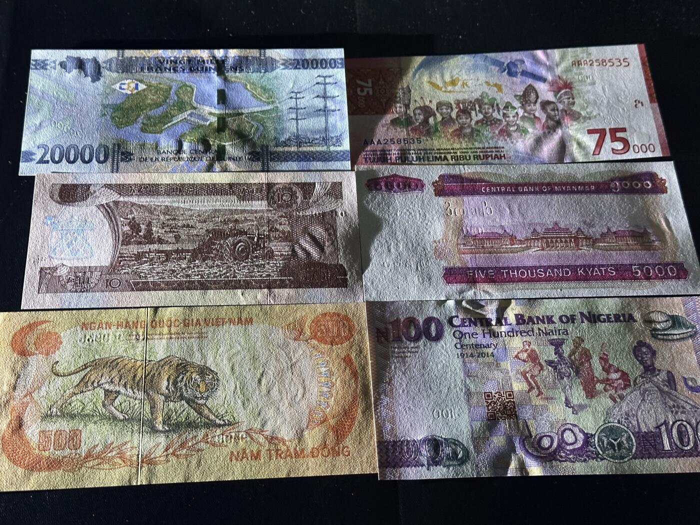 《外钞收藏家》第六百零二期（精品场）（本平台长期征集拍品、欢迎藏友们联系合作）