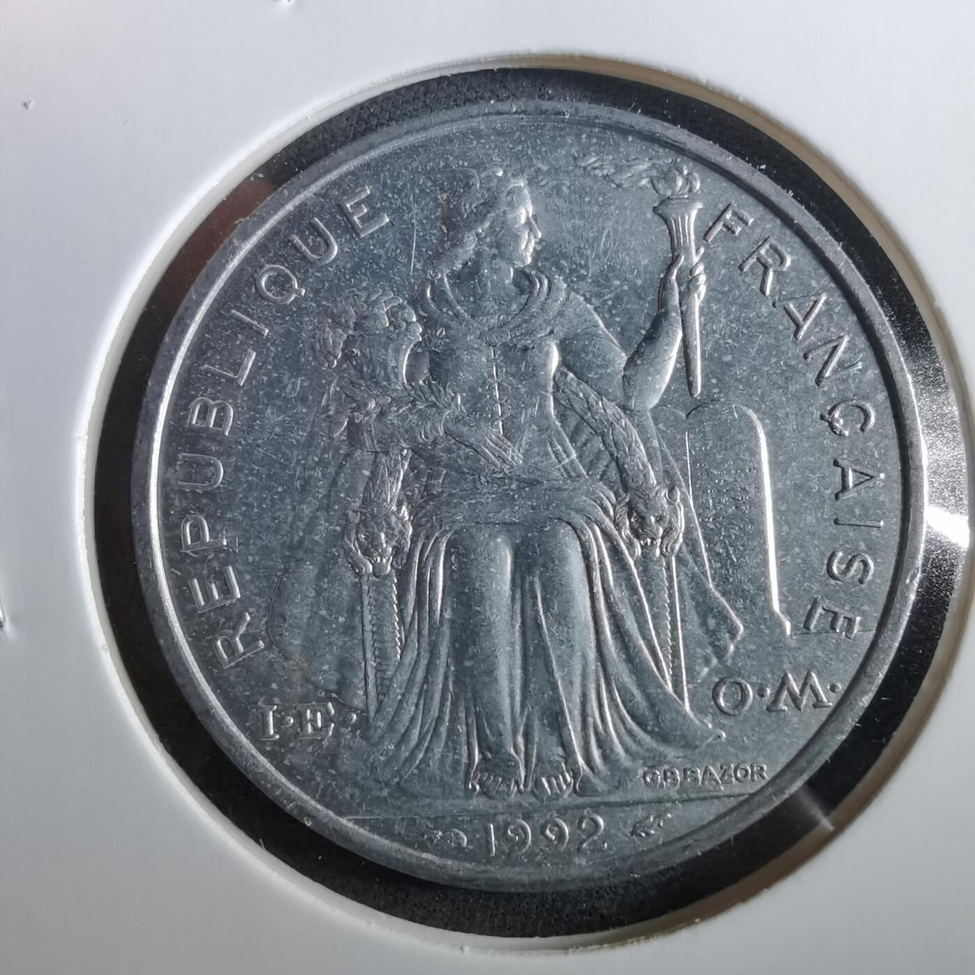 沼泽如烟--第960场 法属新喀里多尼亚1992年5法郎