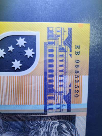 1月15号晚上8点 外国纸币自动截拍第8场 - 95年首版50元 塑料钞 极美品