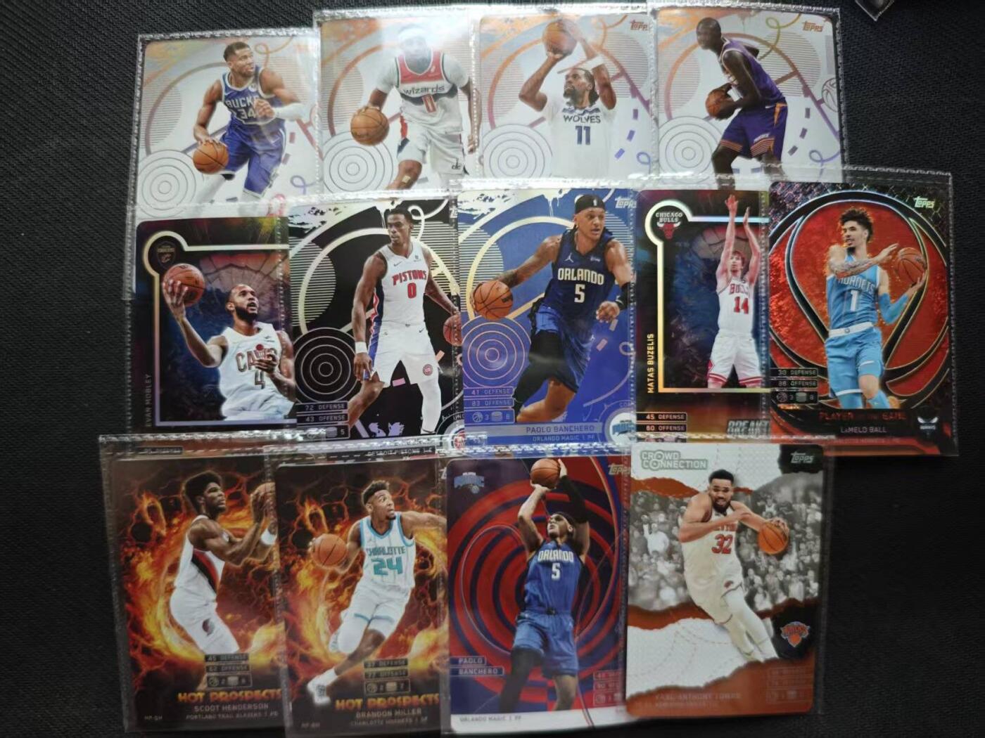 满200包邮！！龙虎卡牌-七二场（满200元包邮，无佣金，每周六结拍，欢迎送拍） 卡游NBA球星卡 13张