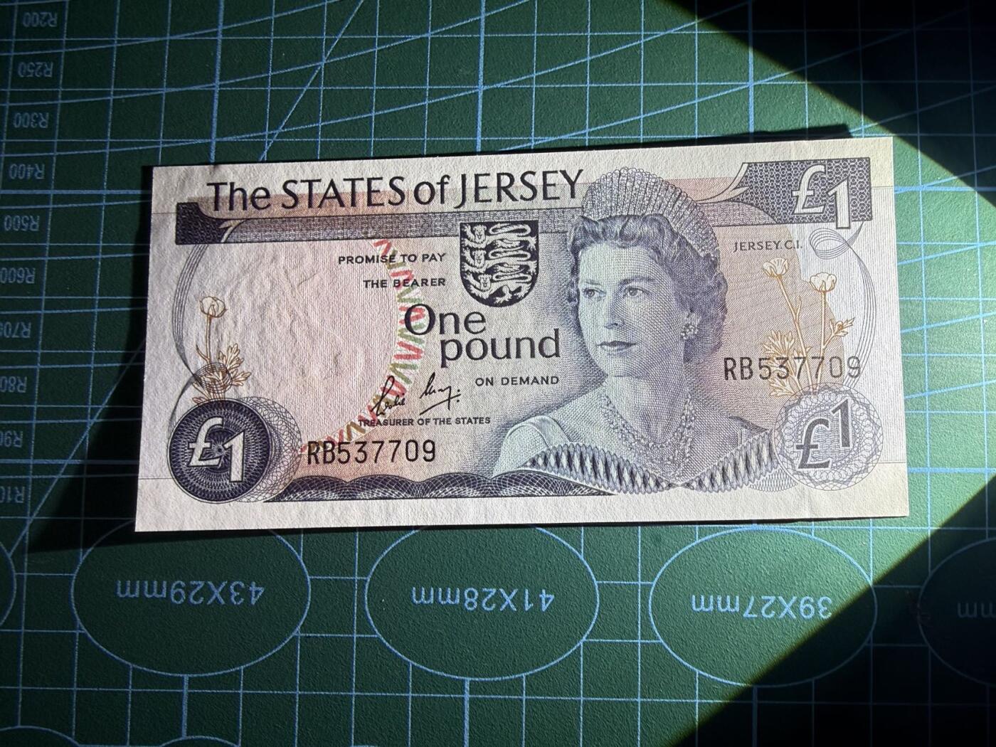 【炜奕收藏】，第五十七期，英联邦女王专场