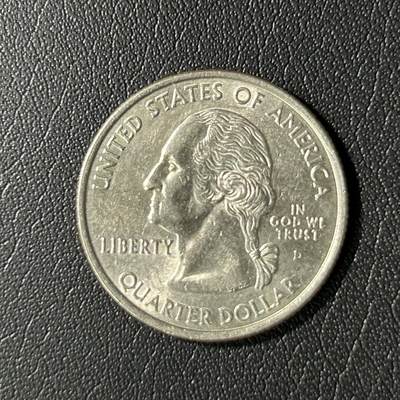 【铜匠收藏】★第136场★客户代拍 散币场，无寄存！！无佣金，30包邮。不满30元，支付5元运费。《接受代拍 代送NGC评级》 - 美国2001D北卡罗莱纳州25美分铜币