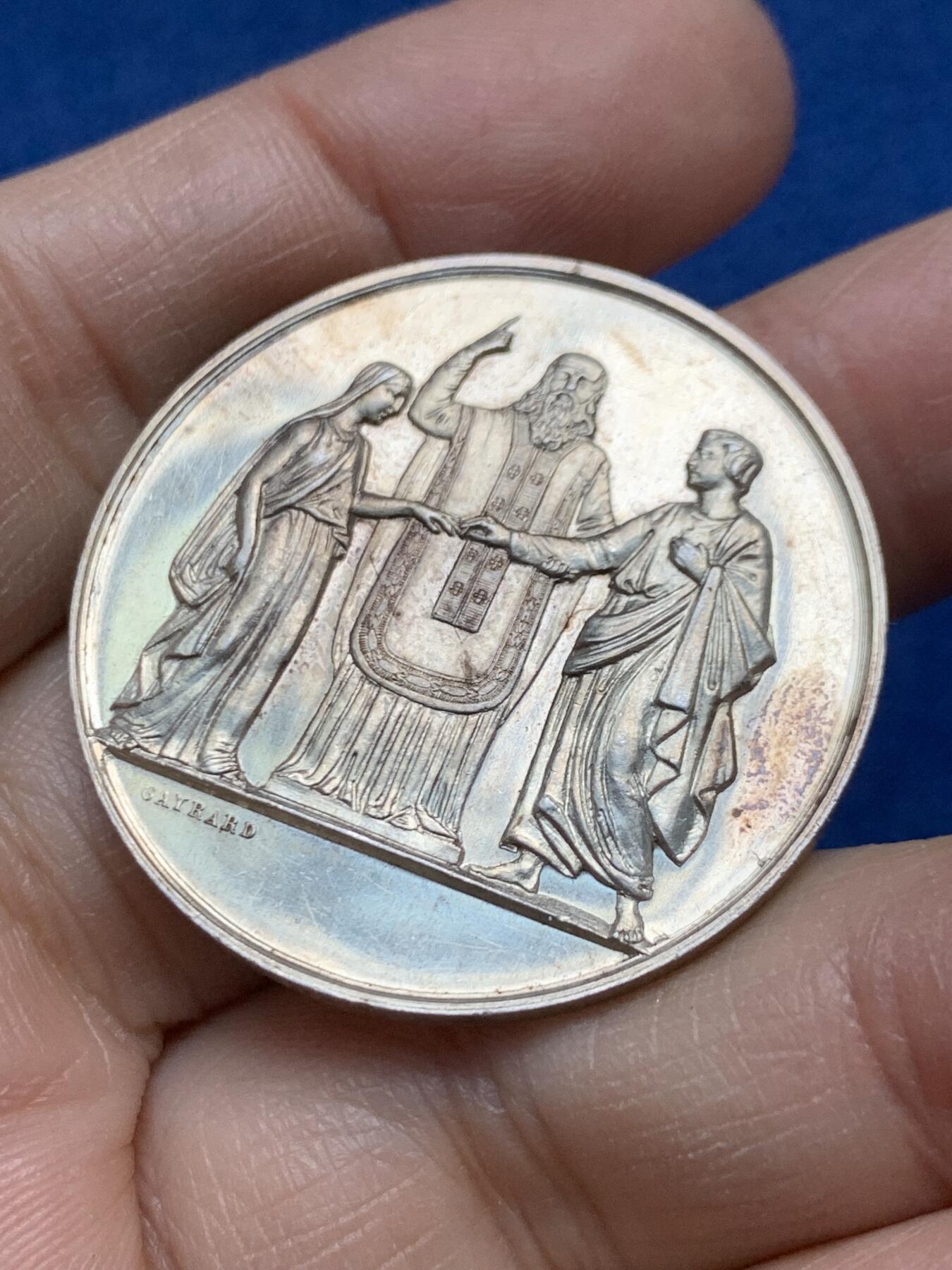 《竞宝斋》第458场 周日，周一，周二   3场连拍 （全场包邮）欢迎送拍 法国婚姻与爱情纪念银章，21.72g，36.5mm，蜜蜂边铭