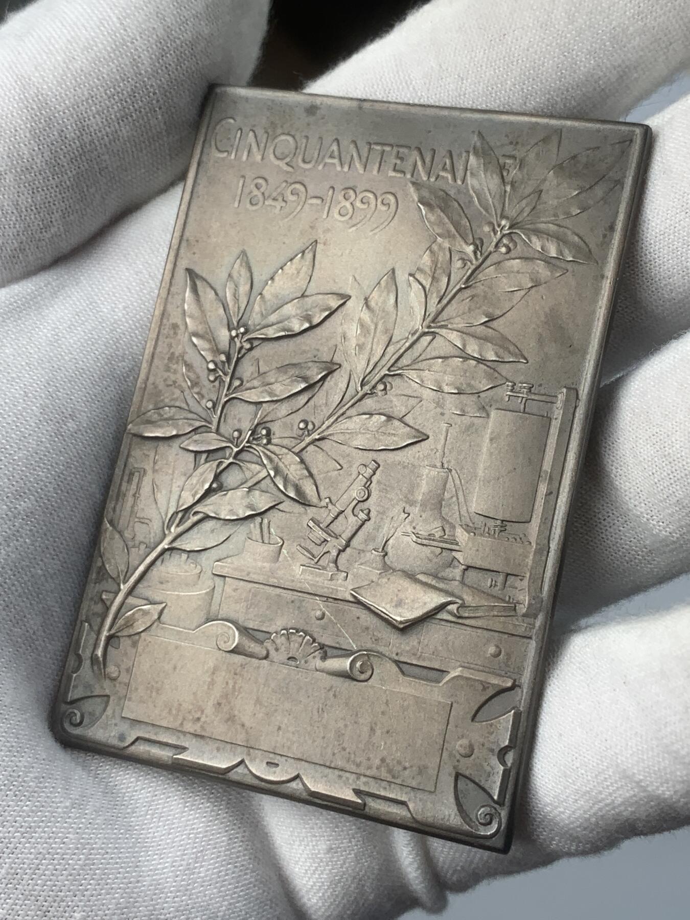 掌中浮雕-藏着的欧洲第049场 “法国生物协会成立五十周年”镀银铜章 ，72mm*48mm，原盒