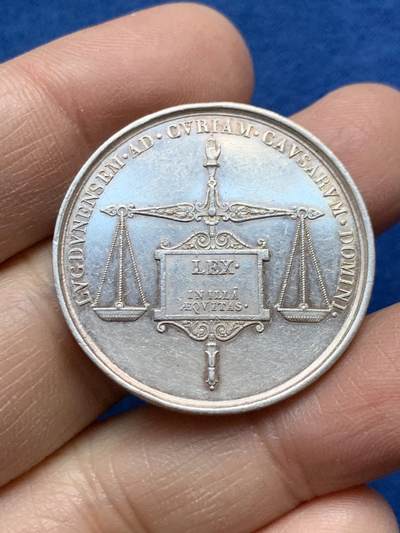 《竞宝斋》第458场 周日，周一，周二   3场连拍 （全场包邮）欢迎送拍 - 法国里昂司法银质代币，11.47g，32.2mm，早期无边铭