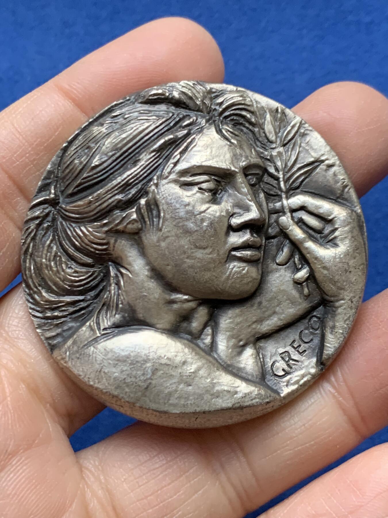 《竞宝斋》第458场 周日，周一，周二   3场连拍 （全场包邮）欢迎送拍 罗马成为意大利首都40周年纪念银章 超高浮雕 105克 49.5mm