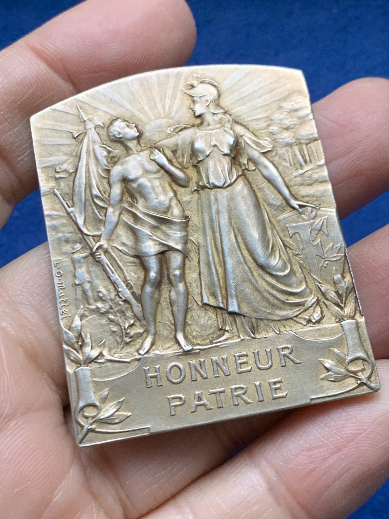 《竞宝斋》第458场 周日，周一，周二   3场连拍 （全场包邮）欢迎送拍 法国银章奖章荣誉爱国者Coq，Mattei镀金银章回家荣誉玛丽安娜方形奖章，雕刻尺寸51.2×40.2毫米，48.9克，丰饶角1银