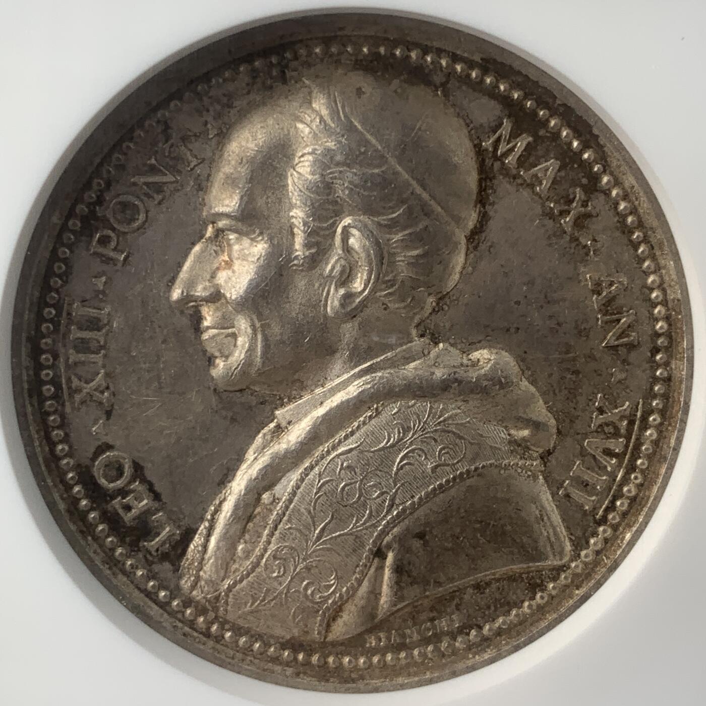 掌中浮雕-藏着的欧洲第049场 NGC MS61 : 1894年梵蒂冈教皇利奥十三世纪念建立印度教区纪念银章 ，43mm