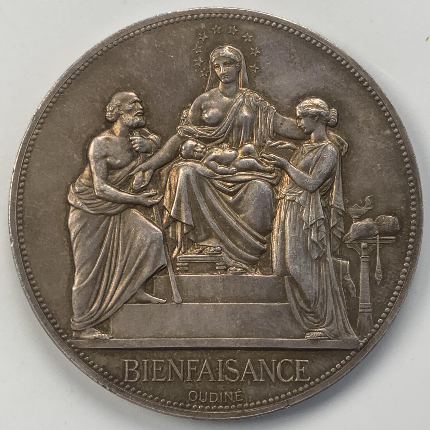 掌中浮雕-藏着的欧洲第049场 1898年法国亚眠市慈善机构银章，65g，50mm，OUDINE雕刻