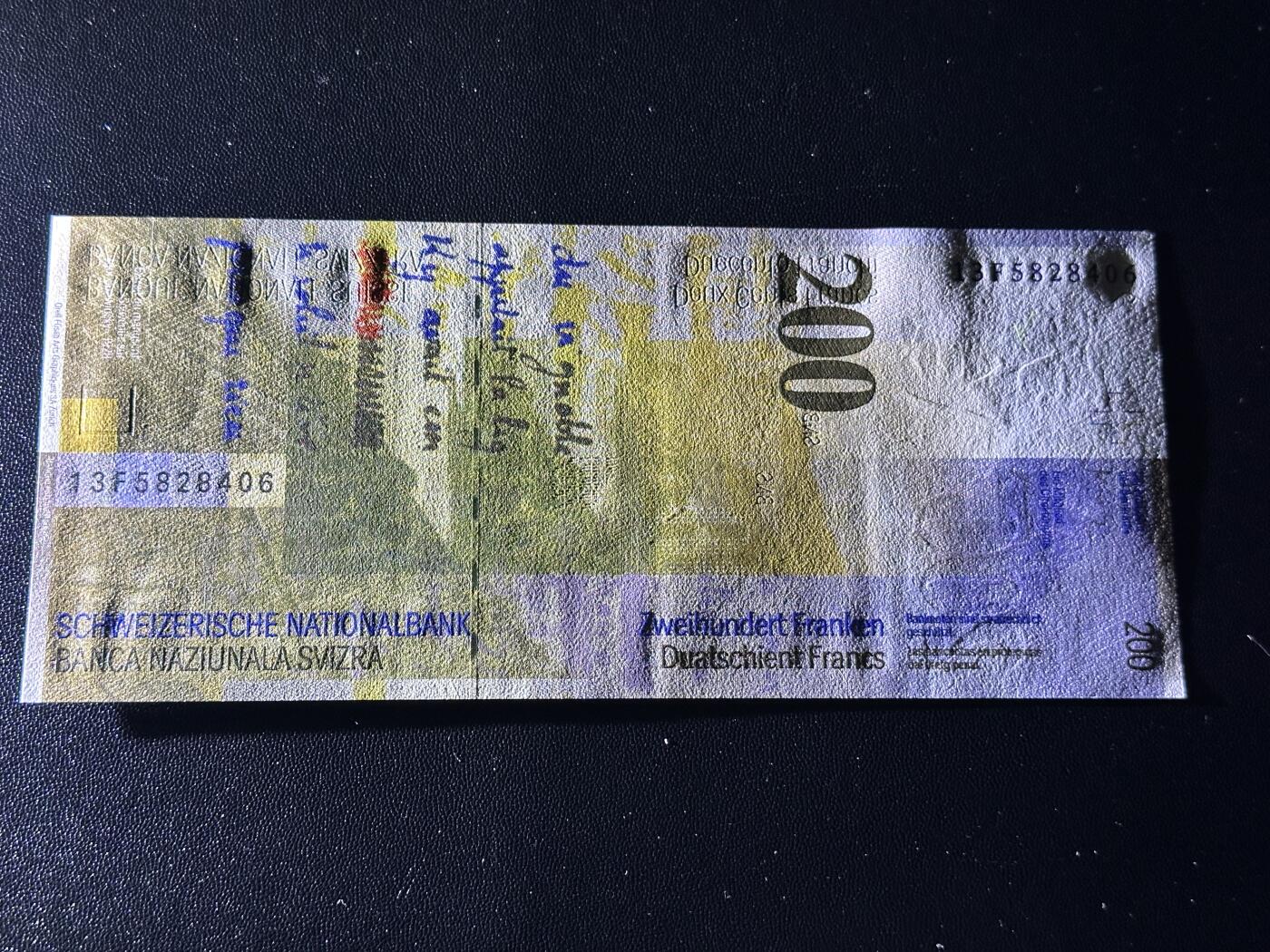 《外钞收藏家》第六百零二期（精品场）（本平台长期征集拍品、欢迎藏友们联系合作）