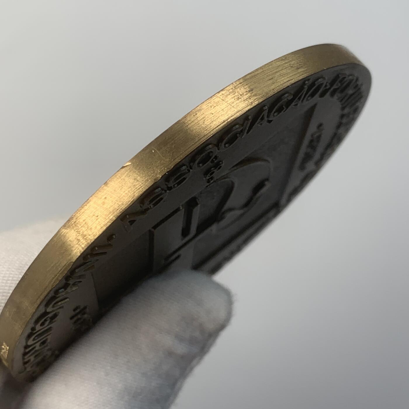 掌中浮雕-藏着的欧洲第049场 1972年葡萄牙波尔图内河航运铜章，尼日利亚神尚戈，80mm，225g