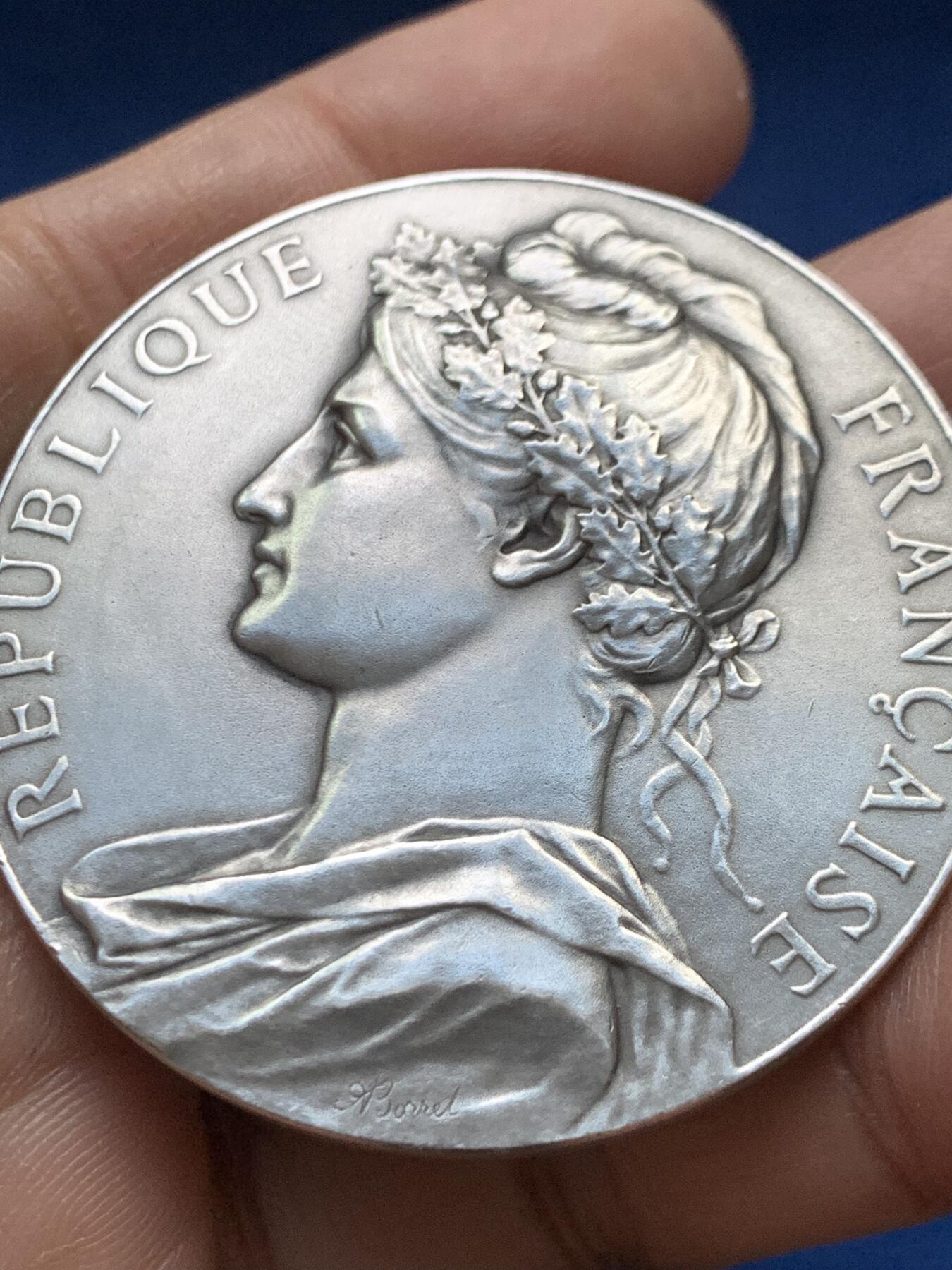 《竞宝斋》第458场 周日，周一，周二   3场连拍 （全场包邮）欢迎送拍 法国工商业部银章，62.6g，49.2mm，丰饶角边铭