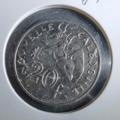 沼泽如烟--第960场 - 法属新喀里多尼亚1990年20法郎