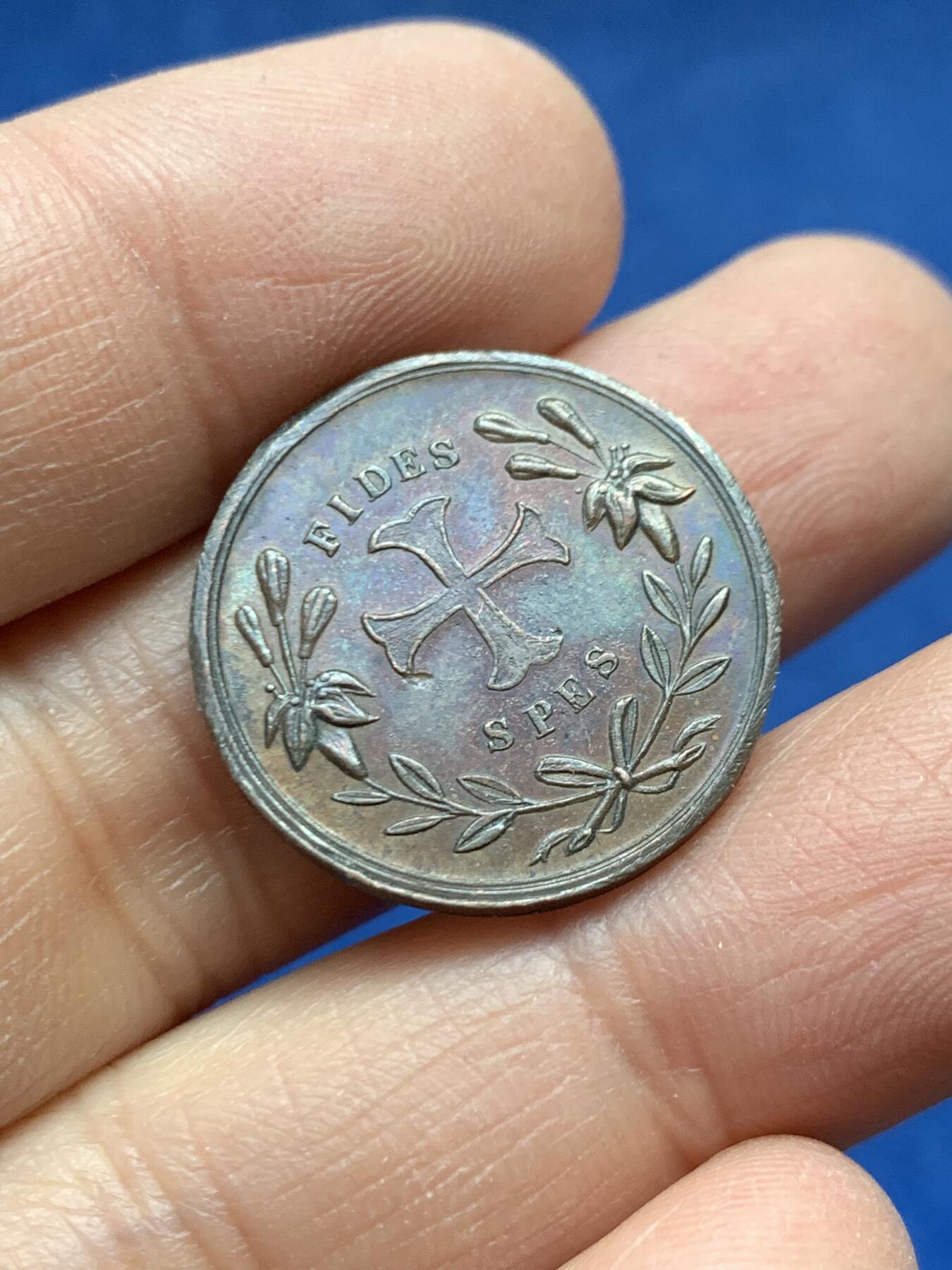 《竞宝斋》第458场 周日，周一，周二   3场连拍 （全场包邮）欢迎送拍 法国亨利五世（查理十世王孙）“忠诚与希望”铜质代币，5.06g，22.8mm，无边铭