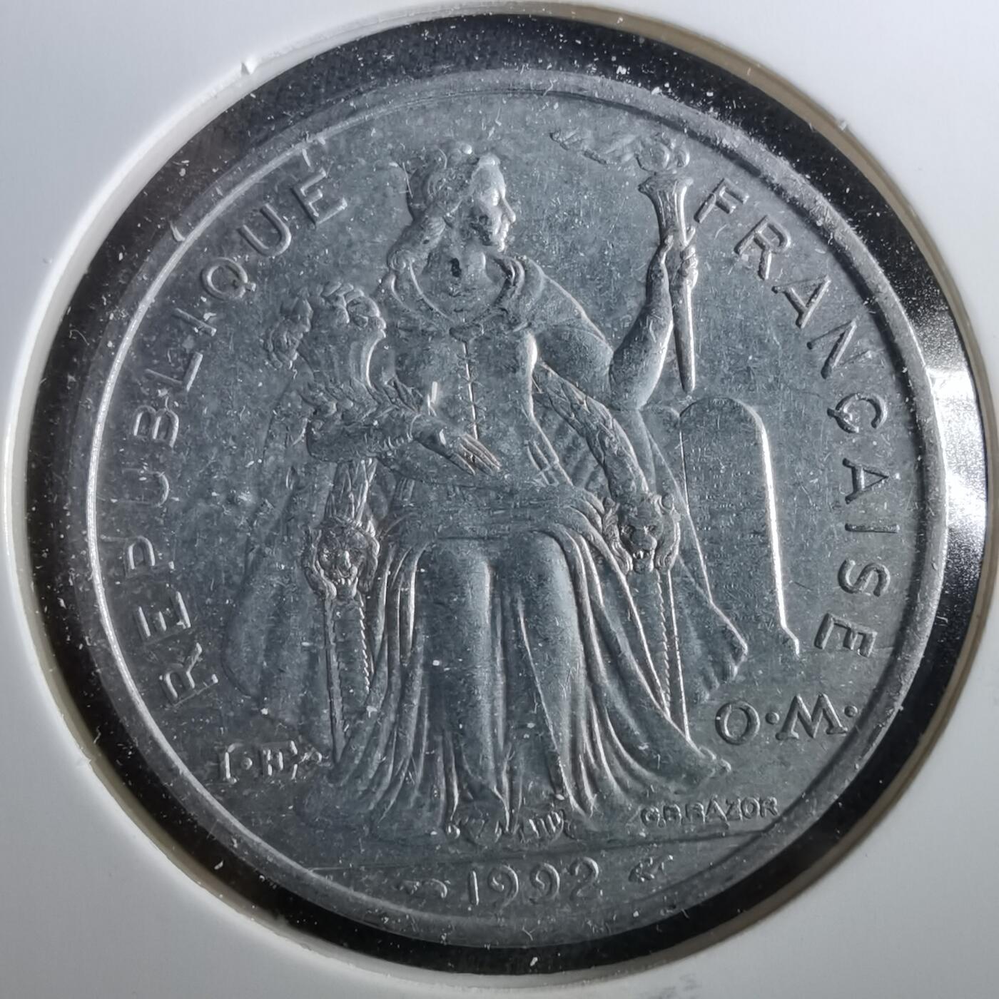 沼泽如烟--第960场 法属新喀里多尼亚1992年5法郎