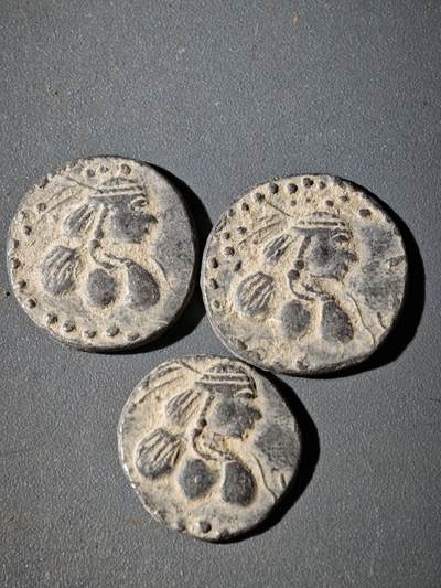 106期回流戒指饰品杂件纪念章丝路钱币专场 - B1丝路币一组