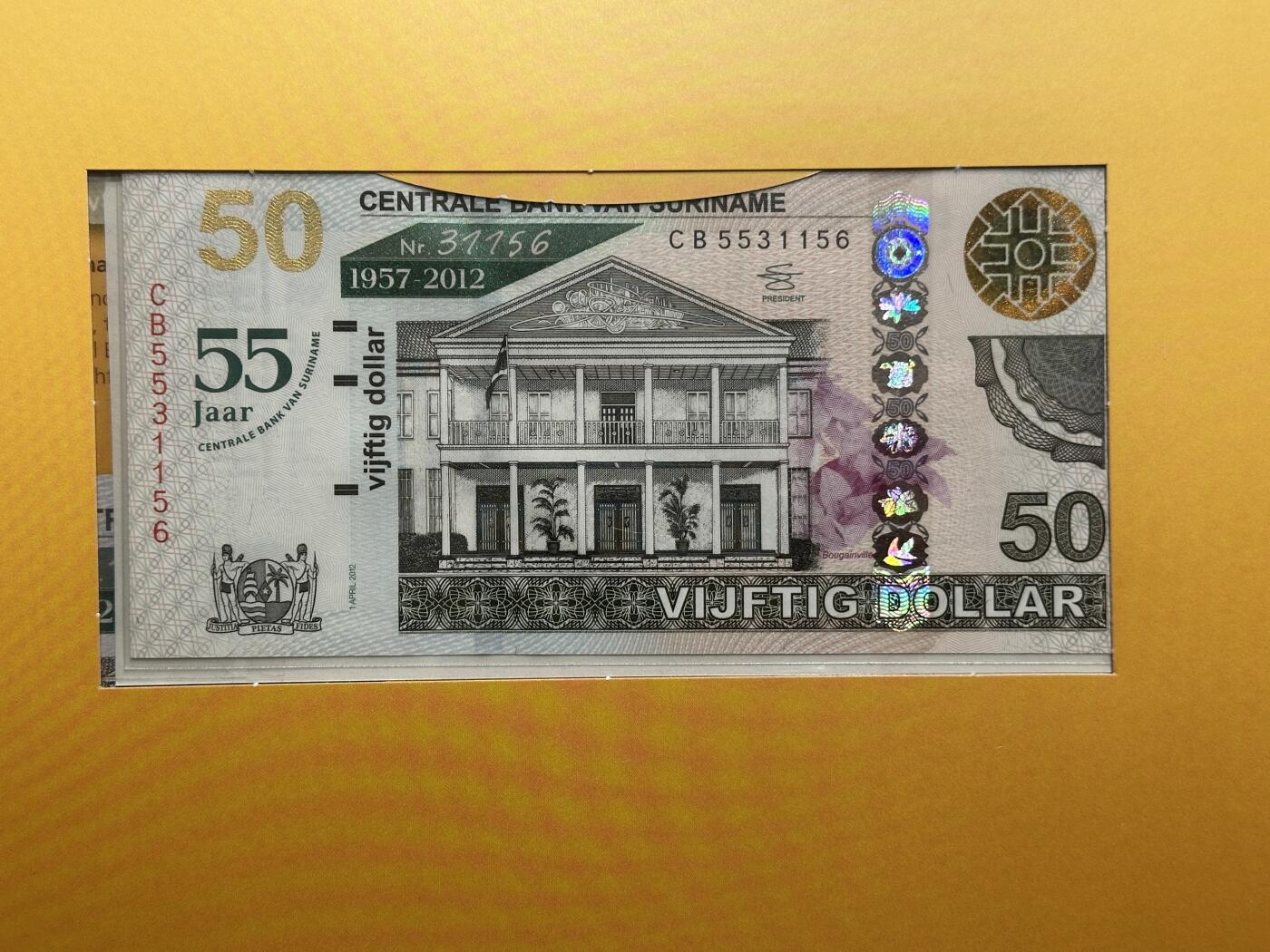 《外钞收藏家》第六百零二期（精品场）（本平台长期征集拍品、欢迎藏友们联系合作）