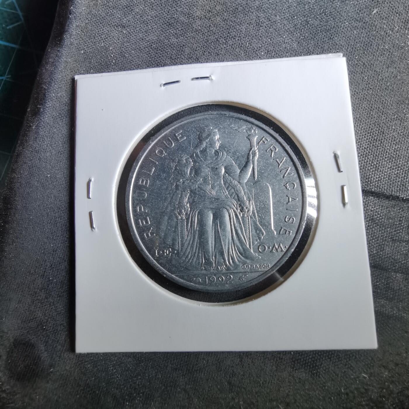 沼泽如烟--第960场 法属新喀里多尼亚1992年5法郎