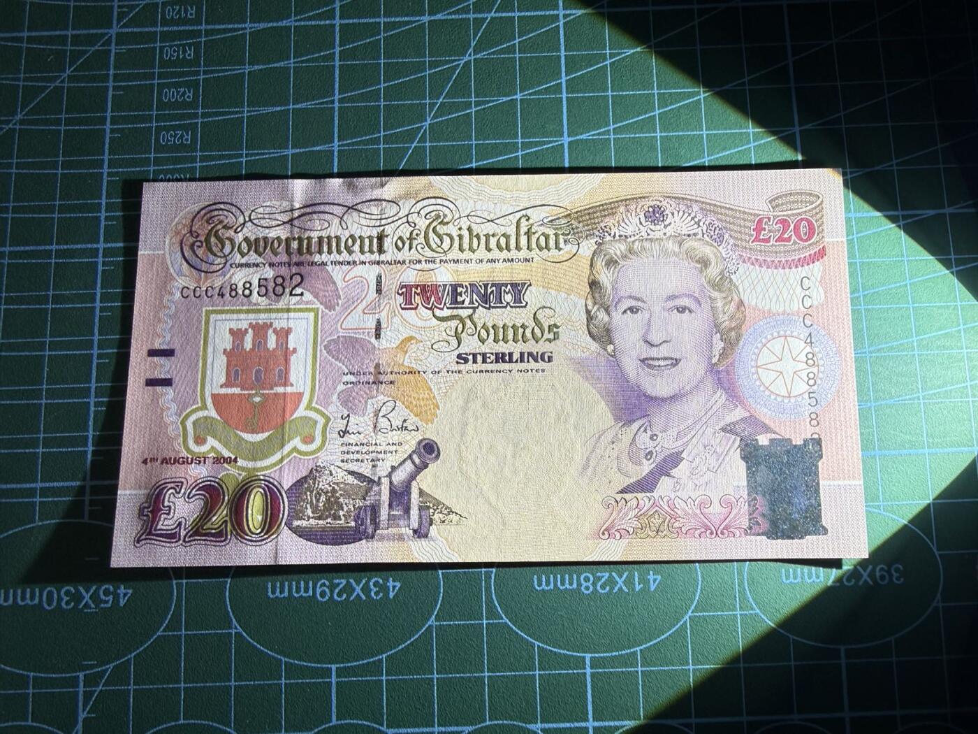 【炜奕收藏】，第五十七期，英联邦女王专场